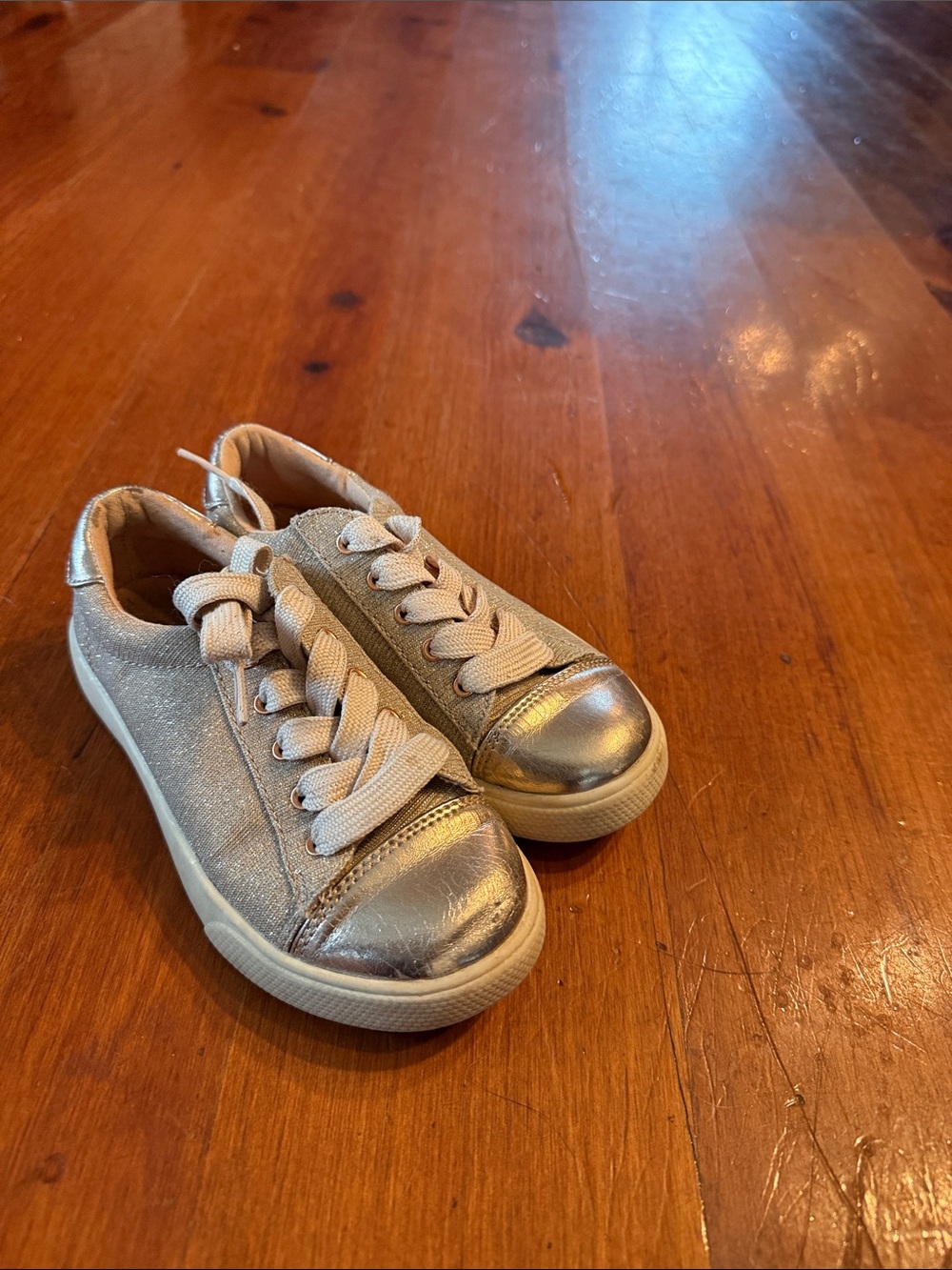 Cynthia Rowley Kids Metallic Champagne Lace-Up Sneakers